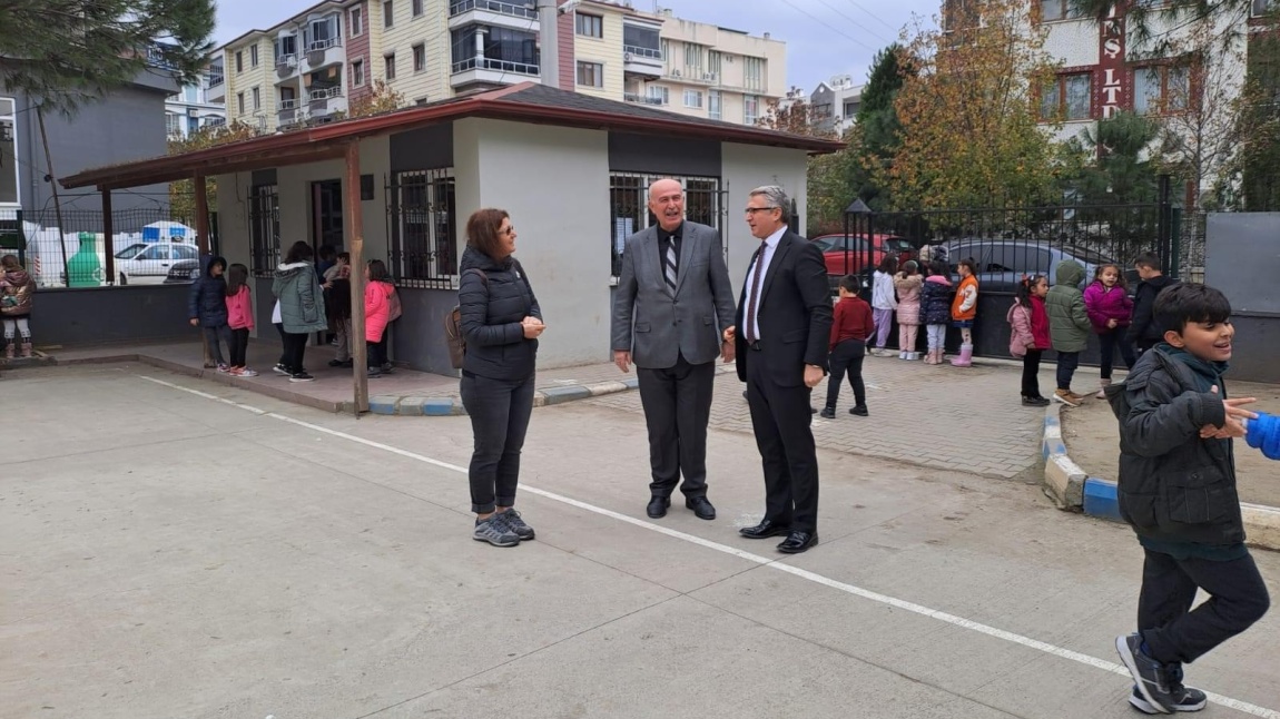 İlçe Milli Eğitim Müdürü Yaşar CİĞER Okulumuzu Ziyaret Etti.